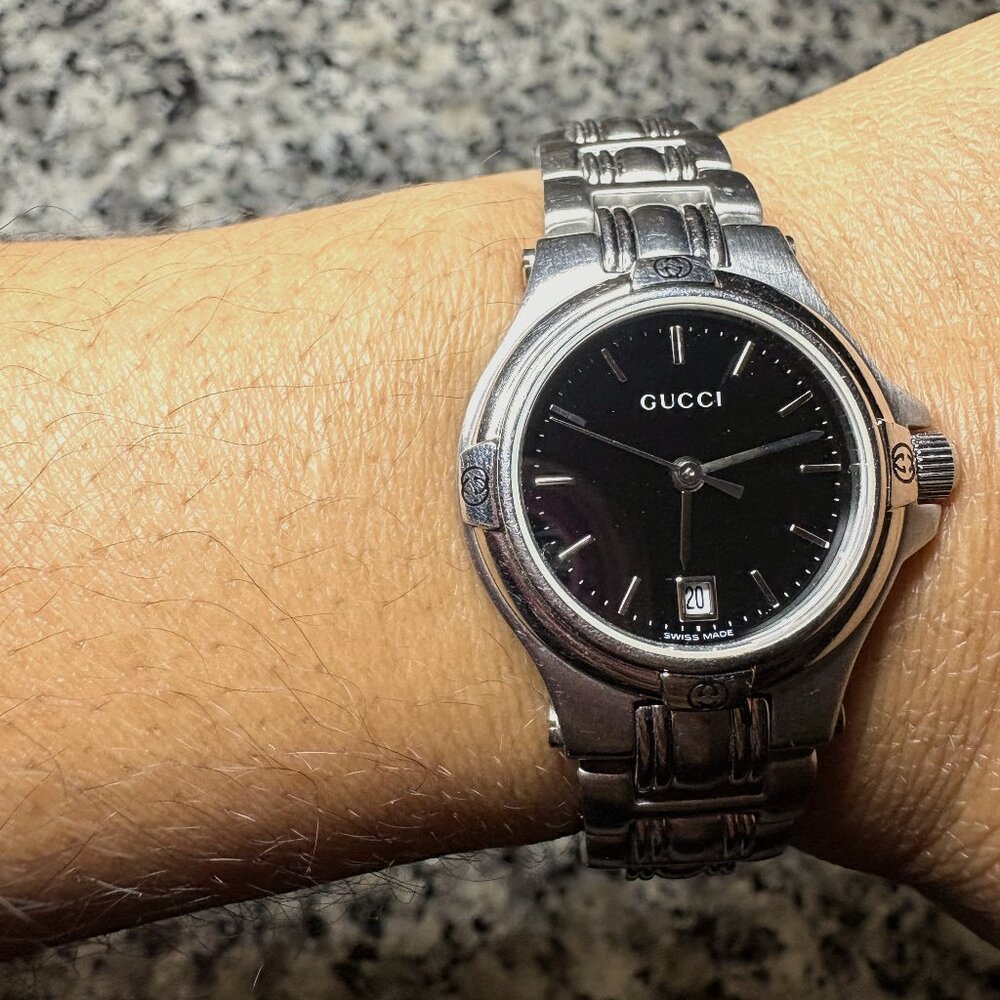 RARE Women's Gucci G-Logo Watch Stainless Steel